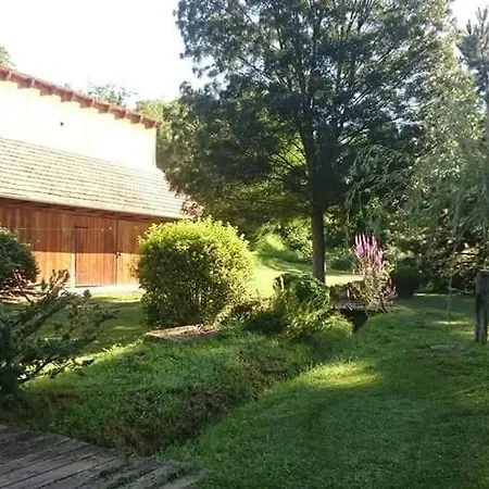 Сasa de vacaciones Nyugalomsziget *