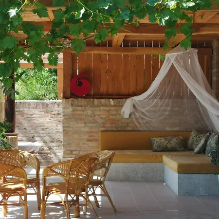 Nyugalomsziget Сasa de vacaciones Kotcse