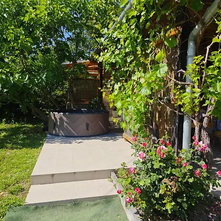 Сasa de vacaciones Nyugalomsziget Kotcse